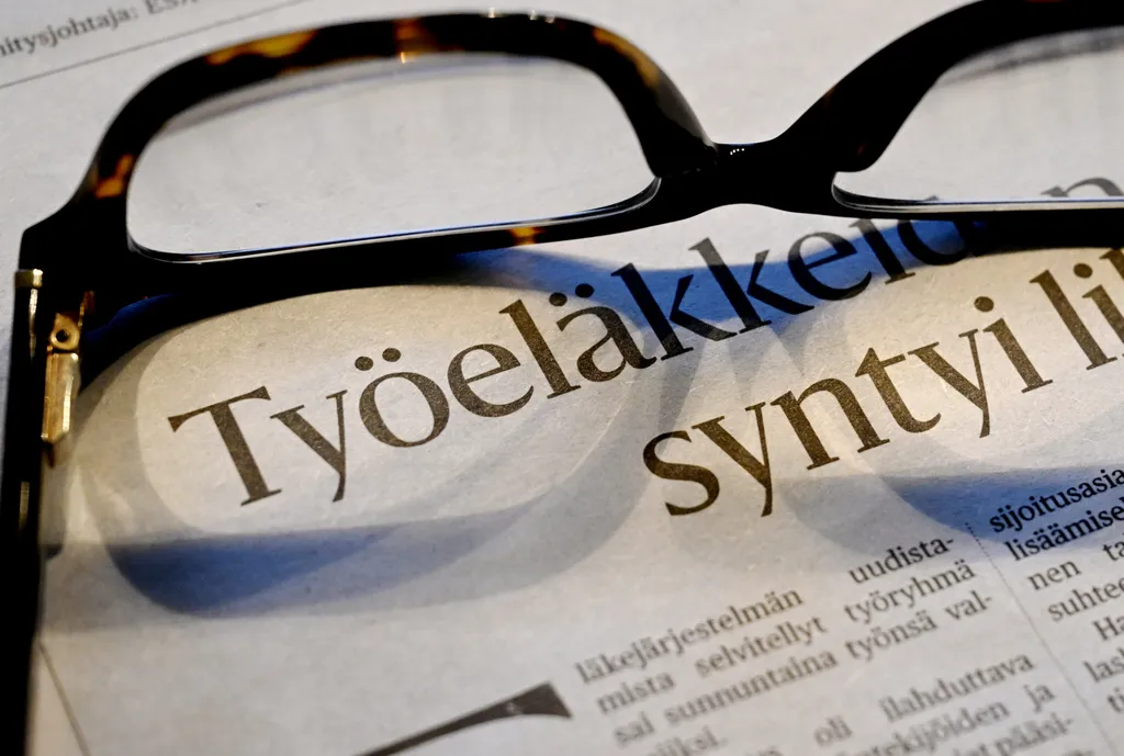 Aiempien vuosien tapaan yleisimmät varautumisen muodot ovat tutkimuksen mukaan tilisäästäminen, oman asunnon ostaminen, sijoittaminen ja lisäeläkkeen hankkiminen.